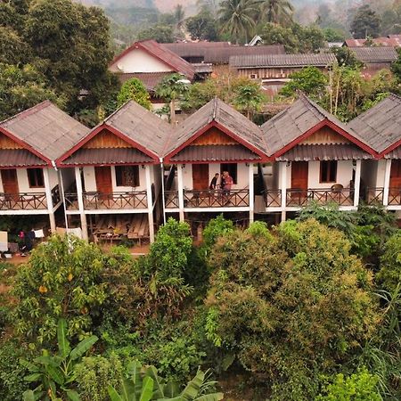 Sunset Bungalows & Gh Muang Ngoi Exteriér fotografie