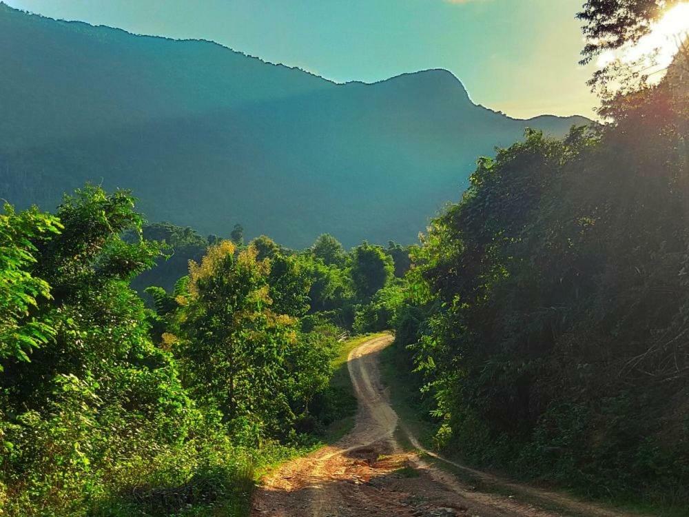 Sunset Bungalows & Gh Muang Ngoi Exteriér fotografie